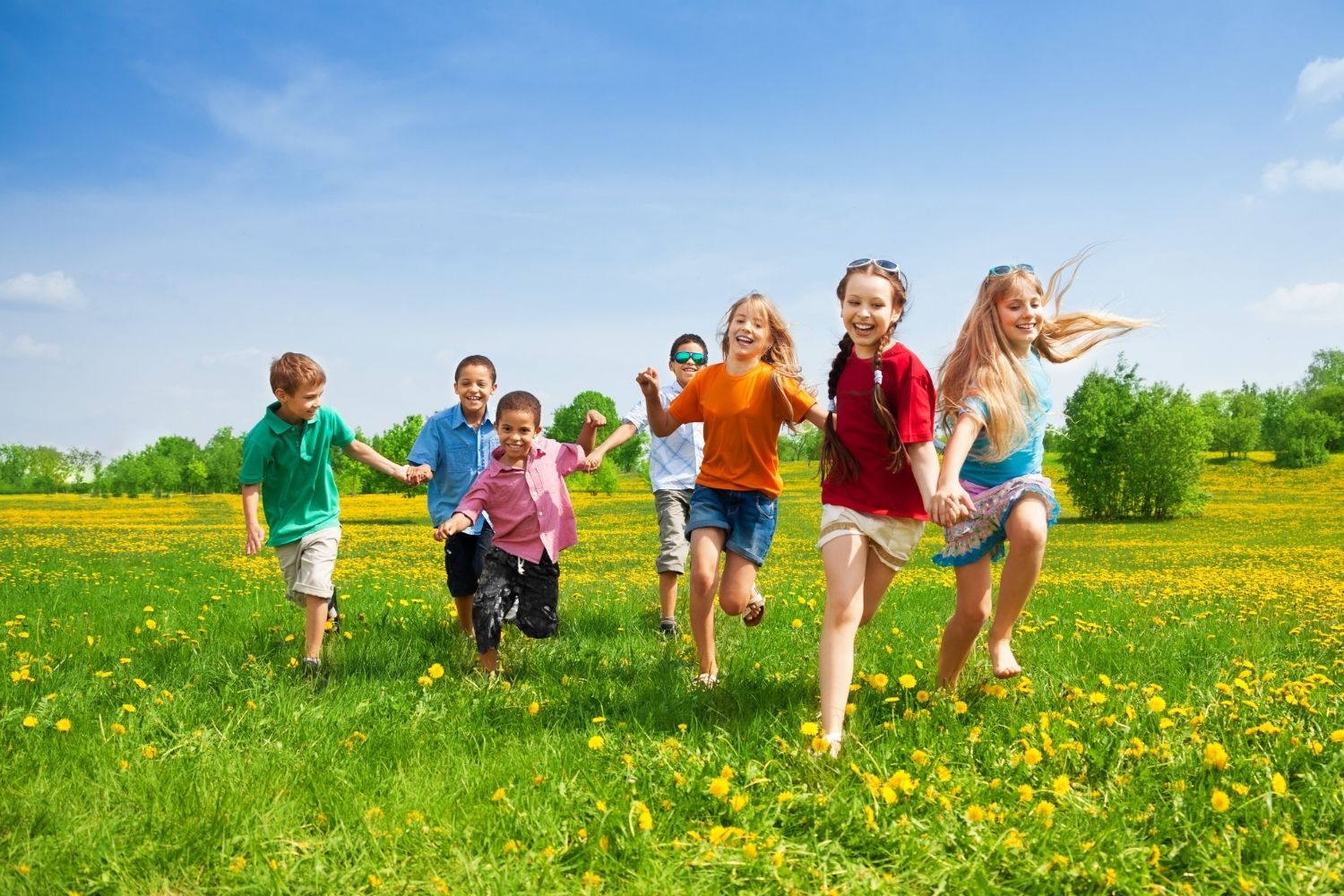 Enfants Colonies de Vacances - Les Colos du Bonheur